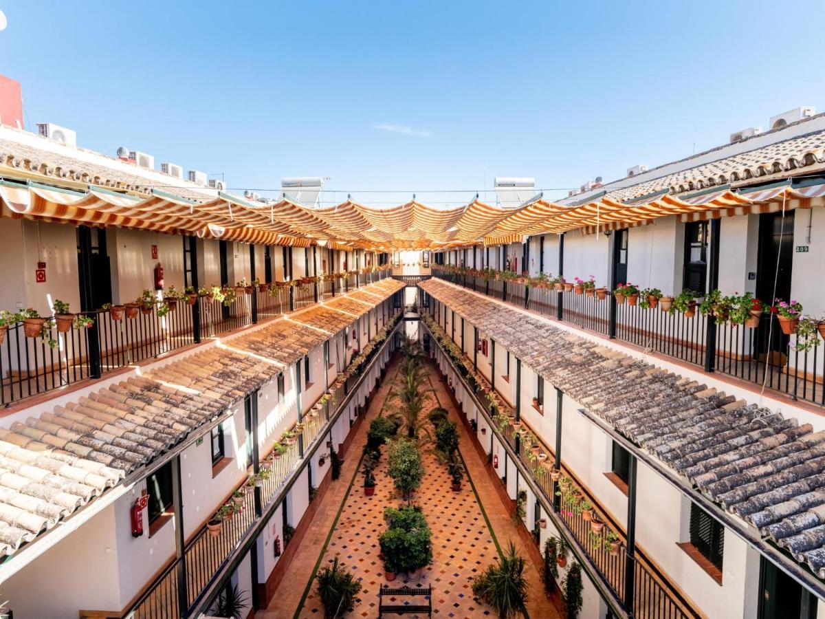 Апартаменты Holi-Rent Lumbreras Севилья Экстерьер фото